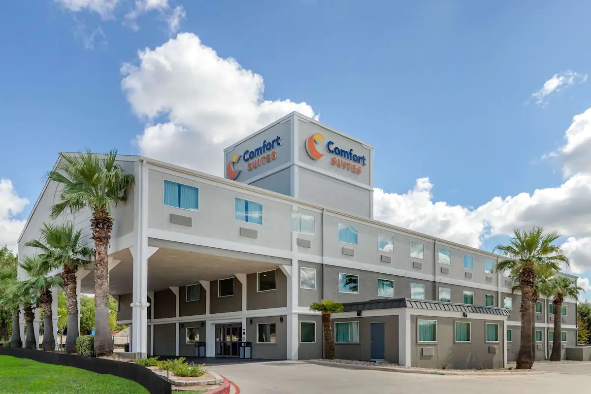 Comfort Suites Airport North - San Antonio